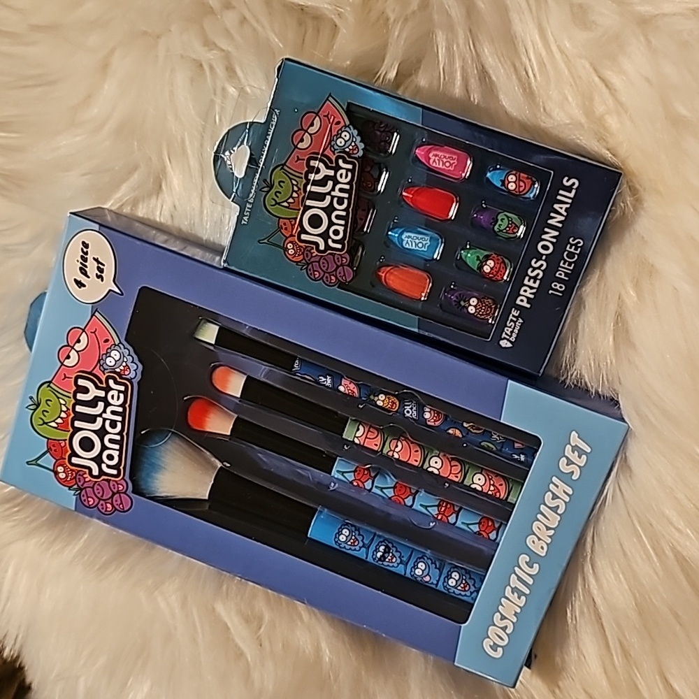 SOLD SOLD SOLD NIB Jolly Rancher Bundle Makeup Brushes and Nail ๐
Kit - Picture 5 of 12
